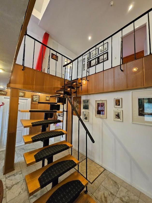 Pension Donaublick Grein 2 In Stifterstrasse19. Apartment Luaran gambar