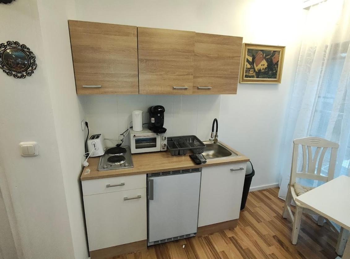 Pension Donaublick Grein 2 In Stifterstrasse19. Apartment Luaran gambar